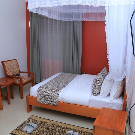 Fort Heights Homestay Fort Portal Room photo